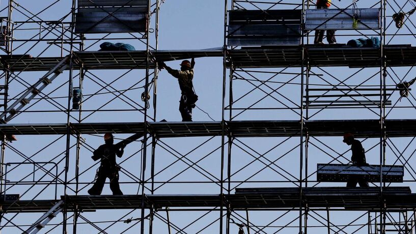 Portugal "precisa desesperadamente" de imigrantes para combater falta de mão-de-obra 