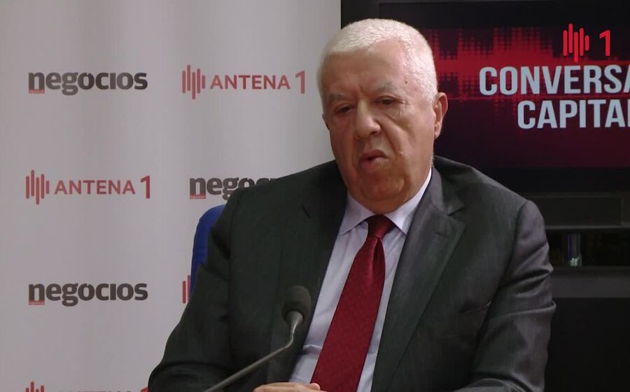 Teixeira dos Santos contra divulgação dos grandes devedores da Caixa