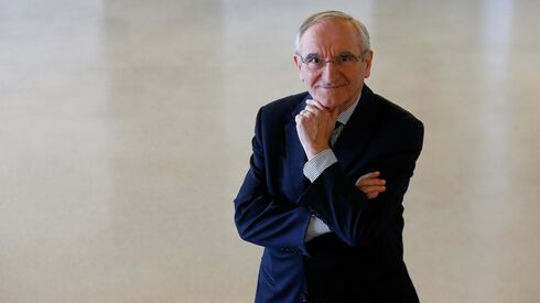 Bagão Félix: Empresas que não consigam pagar salário de 750 euros daqui a 4 anos são ficção