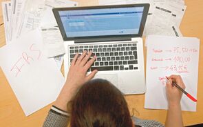 Tem IRS a pagar? Pode pedir ao Fisco que aceite em prestações. Saiba como