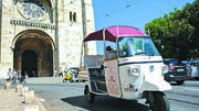 Tuk tuks em Lisboa sem lei nem roque há seis anos  