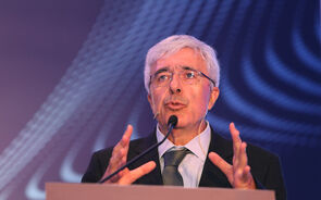 Francisco Ramos: Vacinação começa em janeiro, um ou dois dias após chegada a Portugal