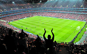 Portugueses defendem regresso do público aos estádios de futebol