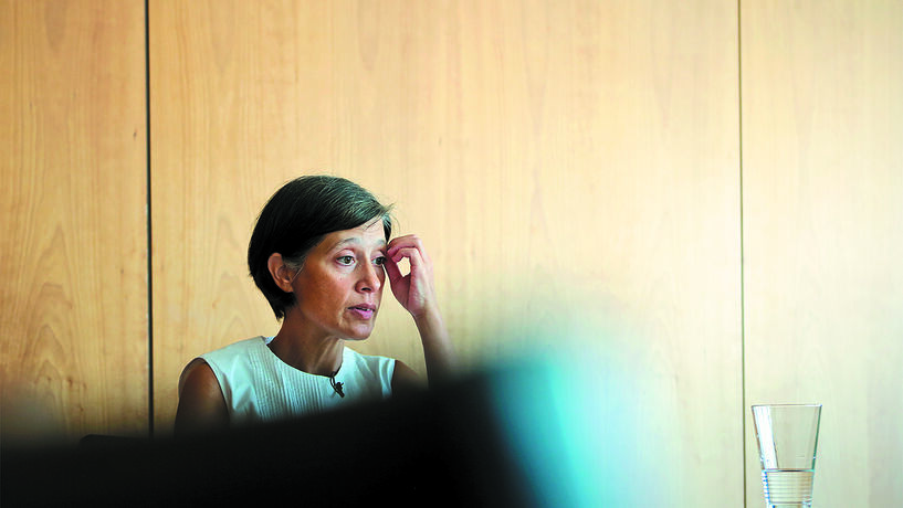 Juros de Portugal a dez anos caem abaixo dos de Espanha 