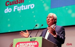 PS quer limitar propinas nos mestrados