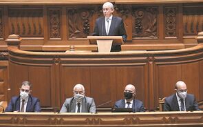 Governo avalia propostas do PSD em 700 milhões