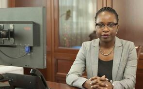 Angola vai privatizar parcialmente Sonangol e Endiama até 2022