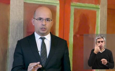 Leão aposta em 'forte recuperação da economia' com redução do défice e dívida