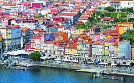 IMI baixa em 2021 para quase metade da população