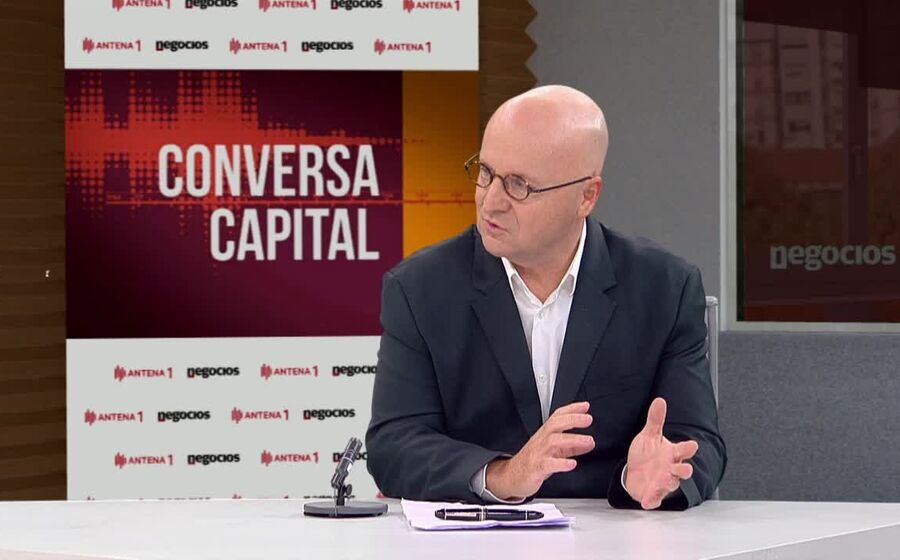 Projeto piloto sem contacto nos aeroportos vai pôr fim às filas de espera