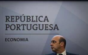 Siza Vieira não abre o jogo sobre o plano de desconfinamento