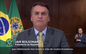 Bolsonaro fala ao país em dia de recorde de mortes no Brasil e promete vacinas