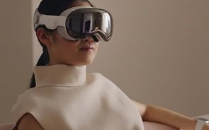 Reforçado objetivo de distribuir os Apple Vision Pro no início de 2024